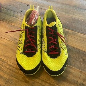 NWT Zoot Kiawe Triathlon Sneakers
